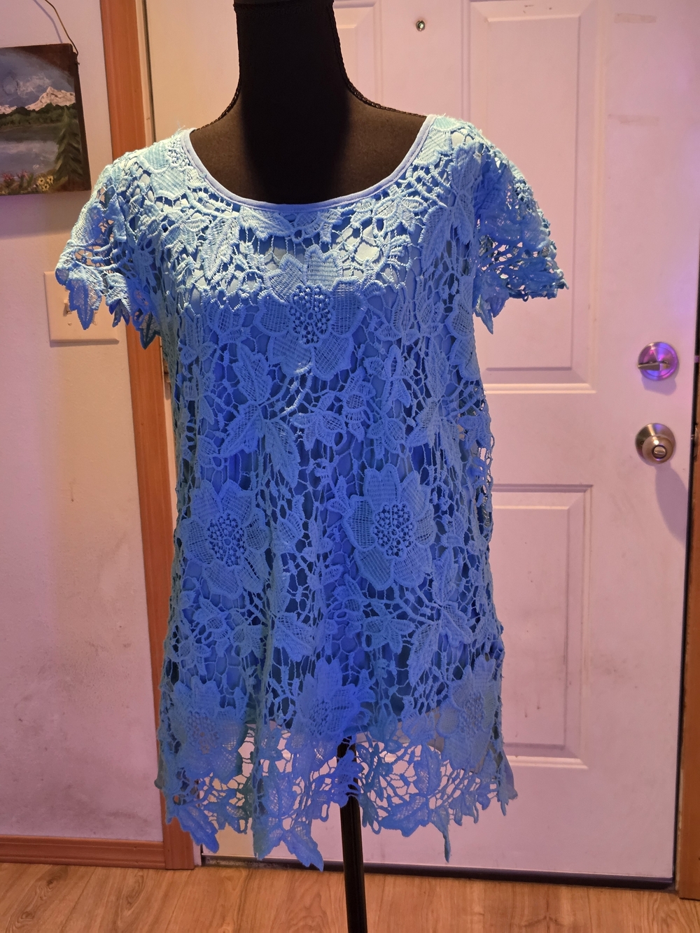 Simply Irresistible Turquoise Crochet Floral Short Sleeve Tunic